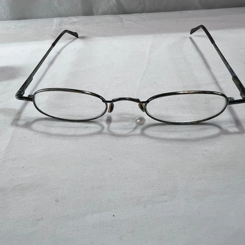 Vintage Oval Metal Reading Glasses +1.50 Magnification with Slim Metal Tube Case